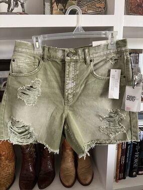 BDG Distressed Green Shorts NWT Urban Outfitters
